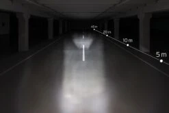 Bumm Ixon-Fyre Schwarz Mit Integriertem Lithium-Akku Und USB-Ladegerät -Fahrrad Zone 195Lc